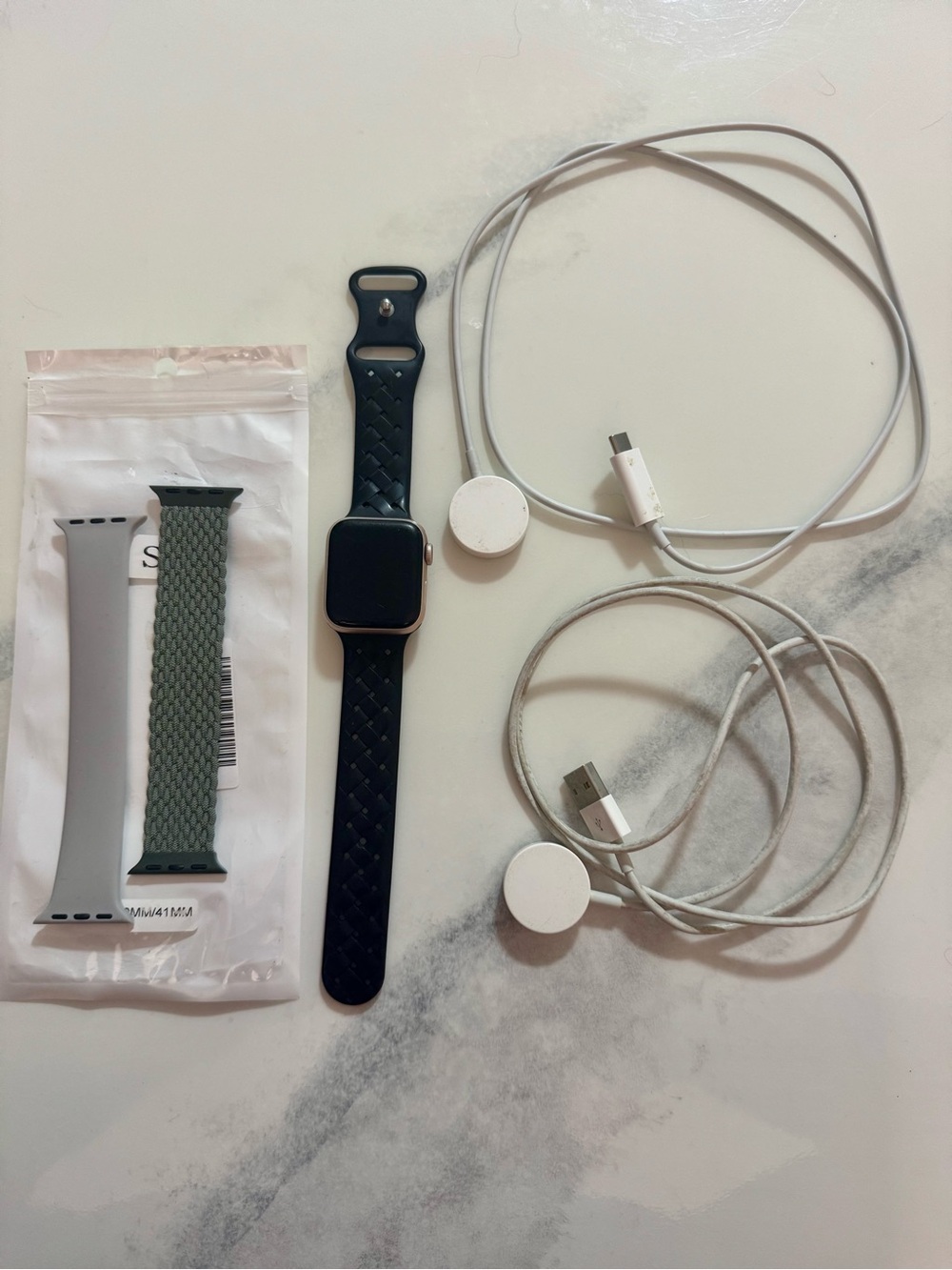 APPLE WATCH SE - 1st Generation